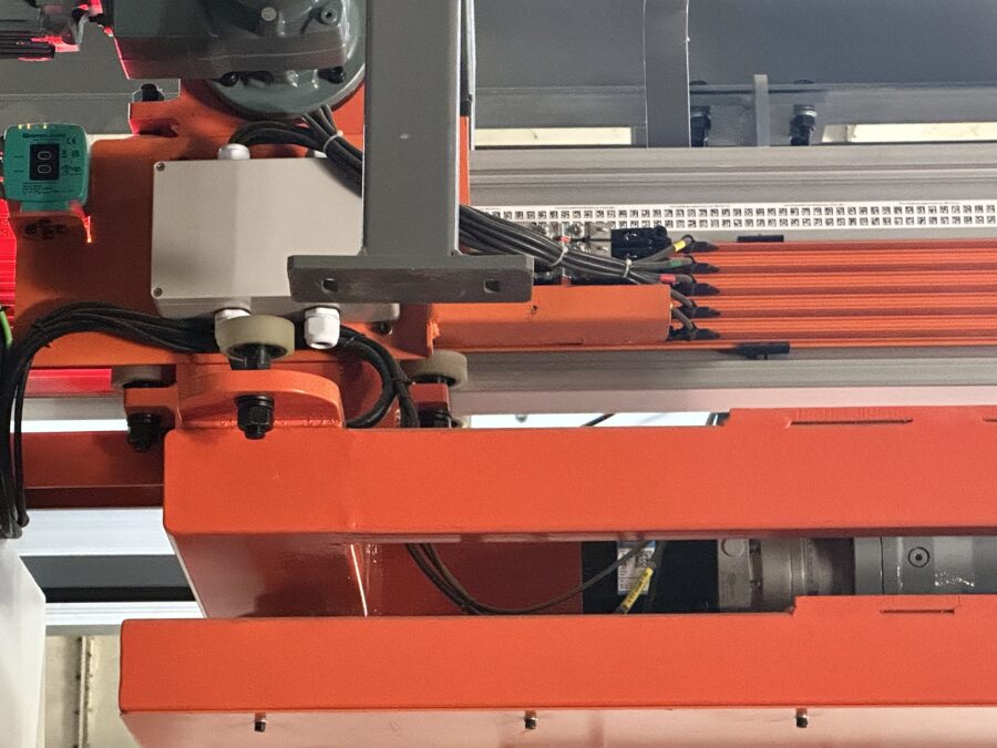 DHB Row Type Flexible Integrated Conductor Line